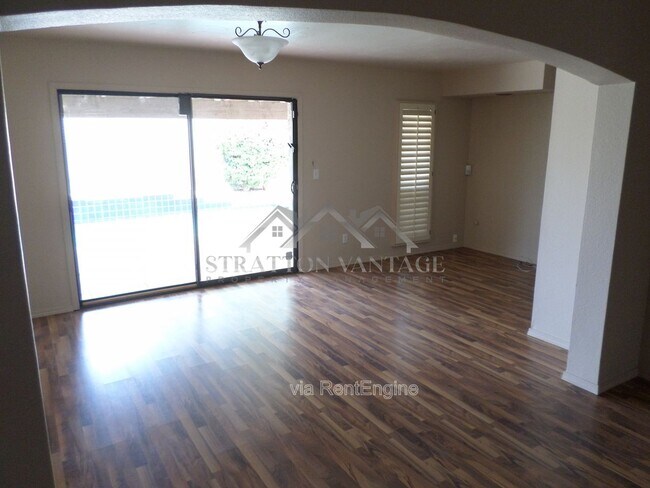 Photo - 6602 E Juniper Ave