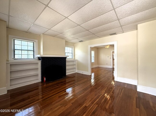 Photo - 2622 College St