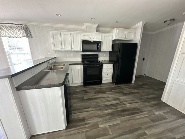 Photo - 1591 Semon Dr