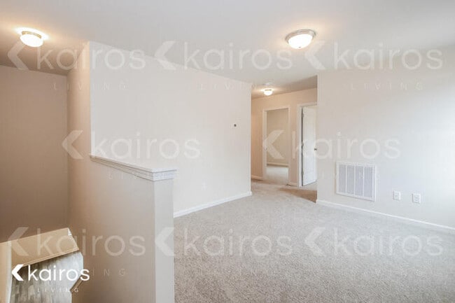 Photo - 266 Christopher St