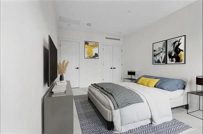 Building Photo - 122 Palmetto St Unit 2L Rental