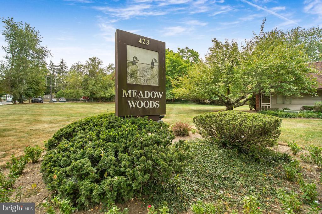 Photo - 606 Meadow Woods Ln