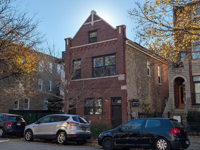 Building Photo - 1463 W Huron St Unit 1R