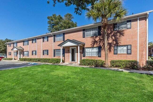 Townsend Apartments