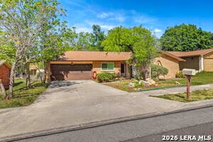 Photo - 6118 Forest View