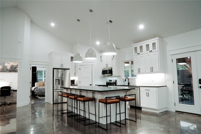 Photo - 1803 W Lazy L St