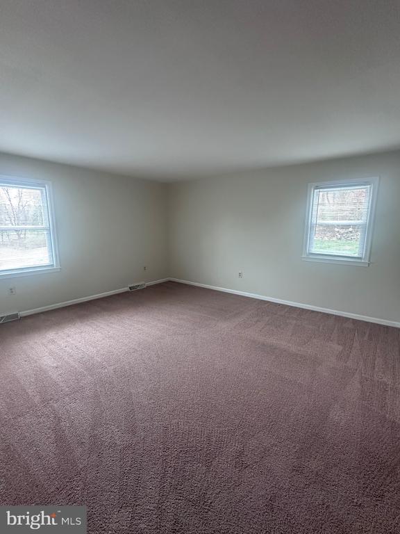 Photo - 28 Winard Cir