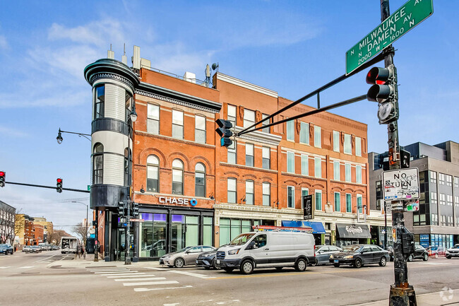 Building Photo - 1954 W North Ave Rental