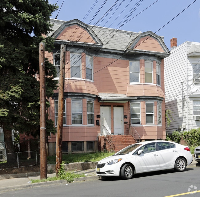 6971 Harrison Ave Apartments For Rent in West Orange, NJ