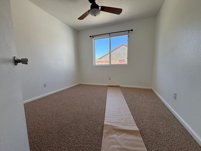 Photo - Beautiful 4-Bedroom Home with Solar in Palmdale!