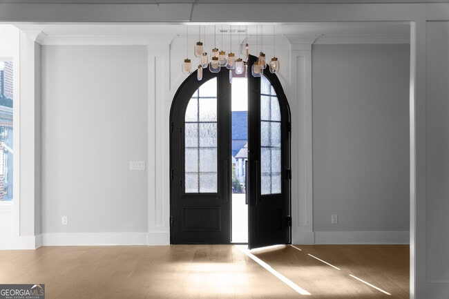 Photo - 407 Thunder Rd