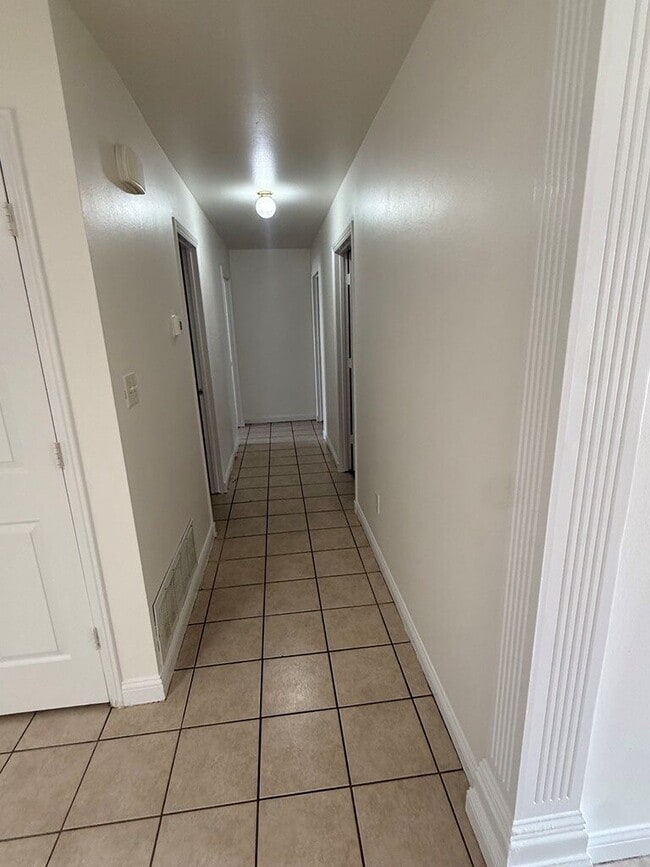 Photo - 106 Blue Dr