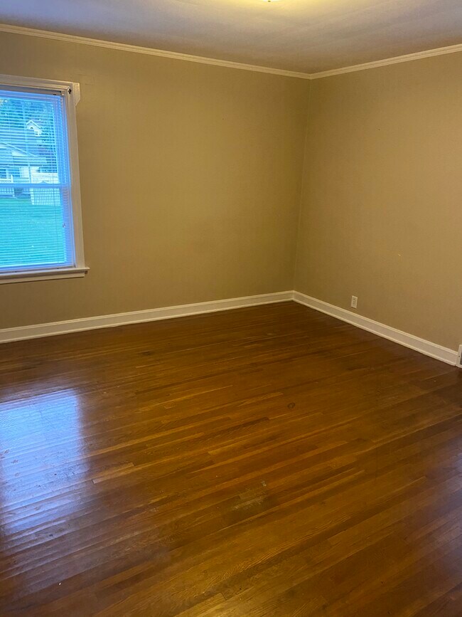 11 Vista Ave Unit 1