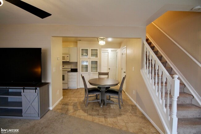 Photo - 29408 Maurice Ct