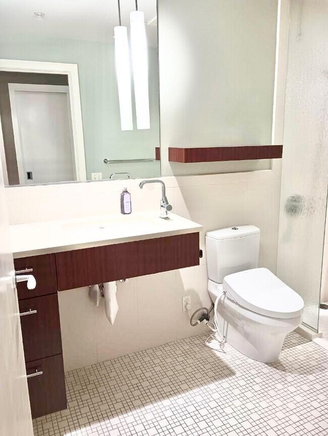 Photo - 3601 S River Pkwy