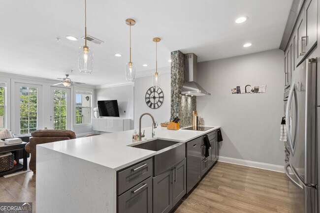 Photo - 901 Abernathy Rd NE Unit 4300