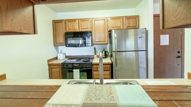 Photo - 1170 Denali St