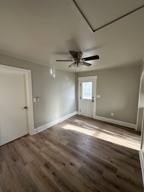 Photo - 922 W Cedar St