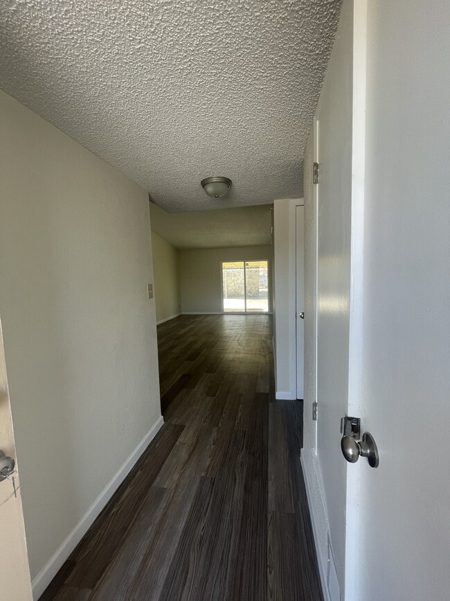 Photo - 864 Barandal Dr