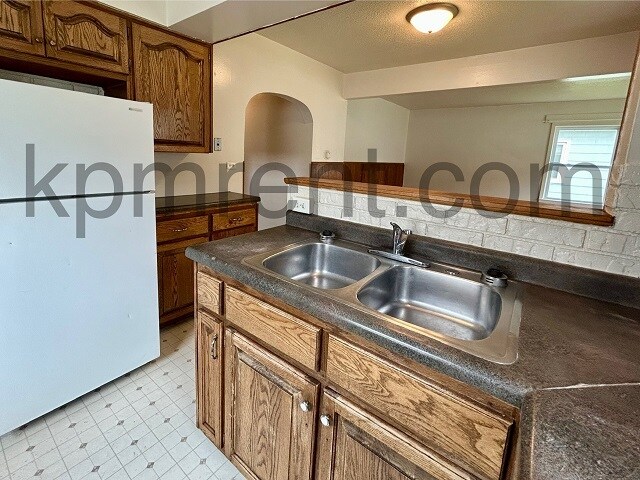 Photo - 1109 3rd Ave NW