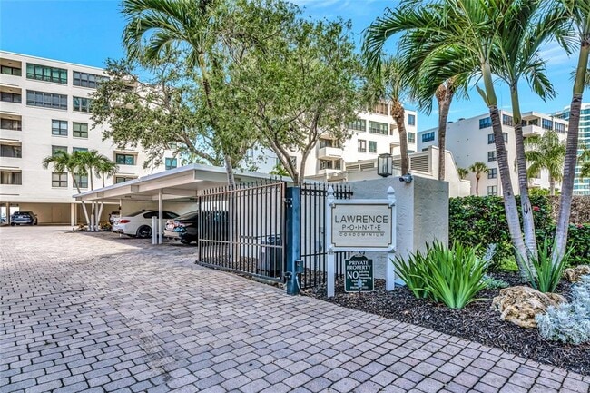 Building Photo - 101 Sunset Dr Unit PH3 Rental