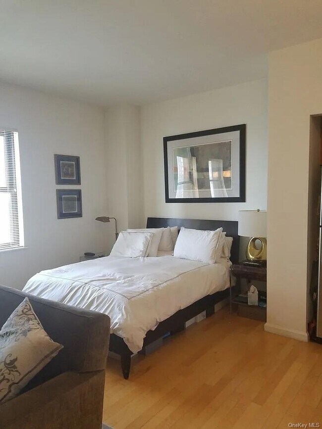 Photo - 20 West St Unit 20A