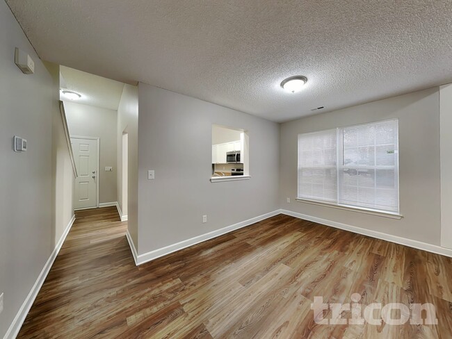 Photo - 2527 Captains Watch Rd NE