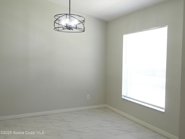 Photo - 441 Brantley St SE