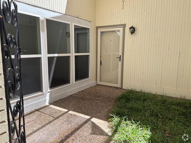 Building Photo - 603 Westview Ave Rental