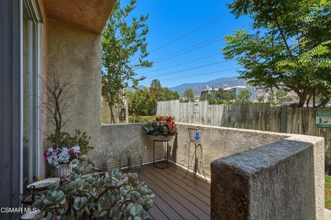 Photo - 13901 Olive View Ln