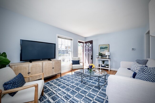 Photo - 511 Donna Dr