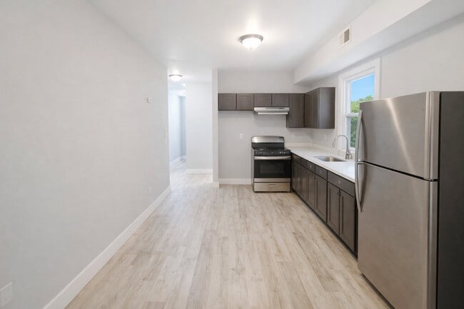 Photo - 745 S 18th St Unit 1R