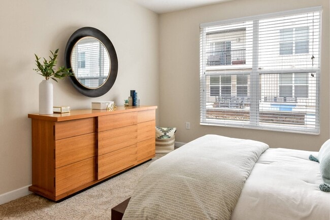 Kenyon Square Apartments