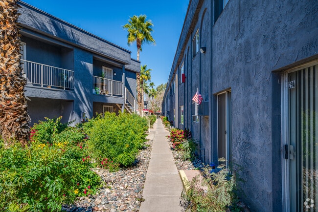 Eclipse Apartments