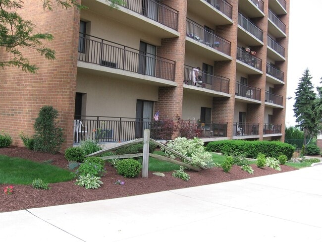 Photo - 314 Washington Rd