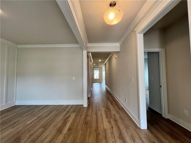 Photo - 905 Winding Rose Dr