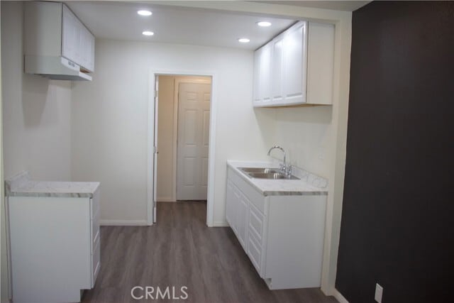Photo - 372 E 55th St