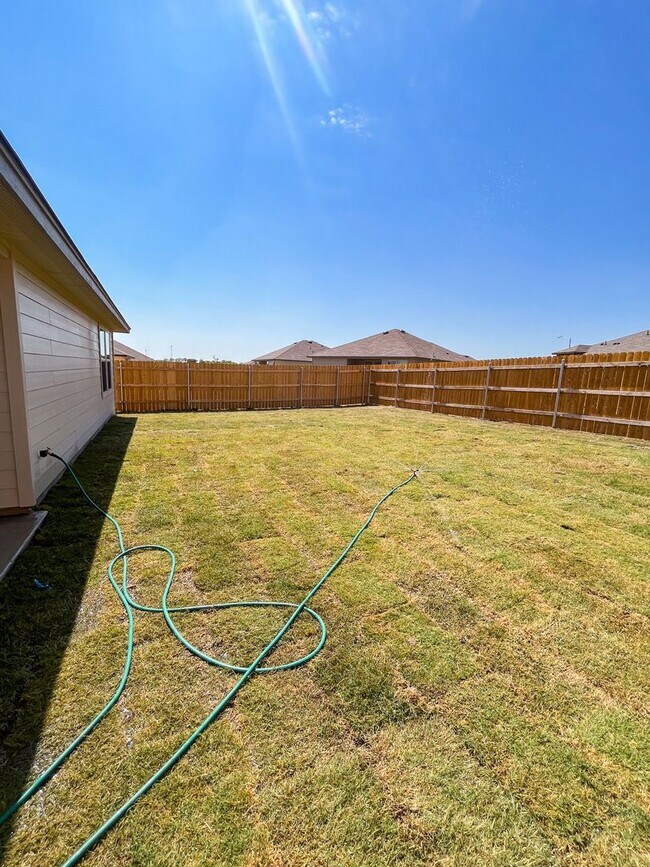 Photo - *PENDING* Gorgeous New Build for RENT!