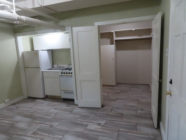 Photo - Fulton Manor