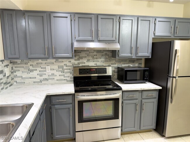 Photo - 1801 Courtyard Way Unidad D201