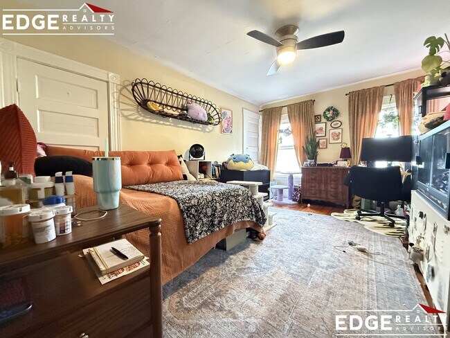 28 Justin Rd Unit 2