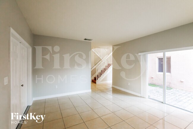 Photo - 377 NE 29th Terrace