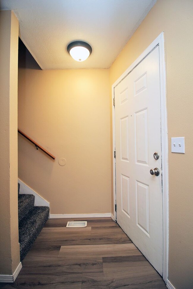 Photo - 3548-3548 NE 102nd Ave Unit 3540