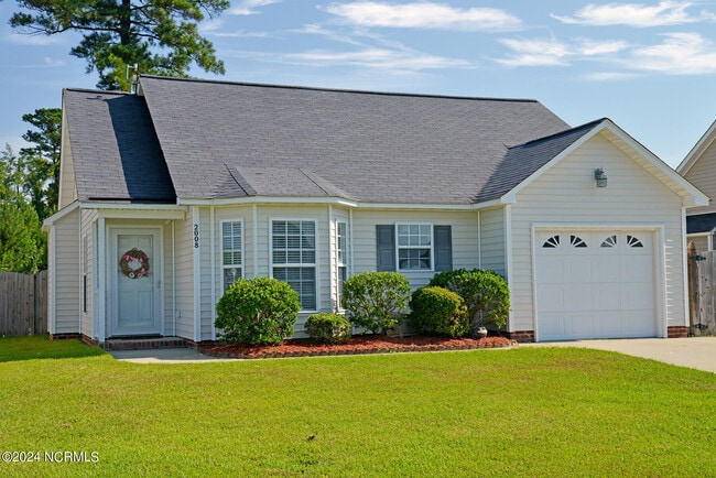 Building Photo - 2008 Penncross Dr
