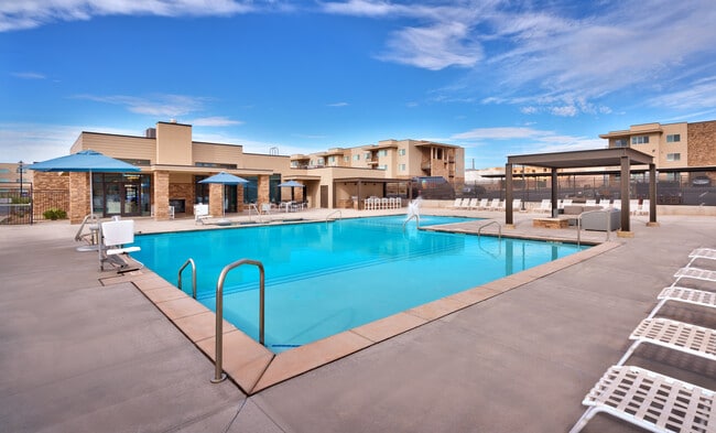 Building Photo - Coyote Creek