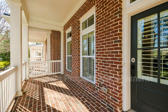 Photo - 629 Brennan Dr