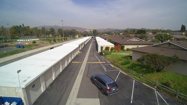 Photo - 319 W Lambert Rd Unit 1