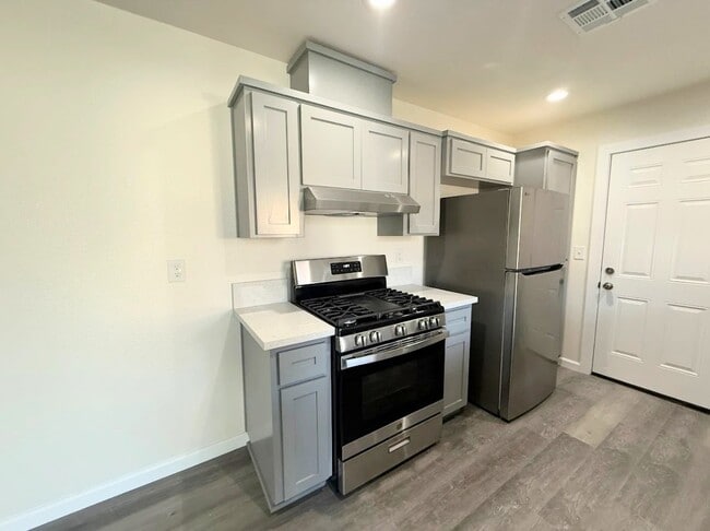 1422 Lansing St Unit NA