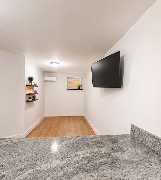 Photo - 4014 3rd St NW Unit 4014 3rd St NW #2
