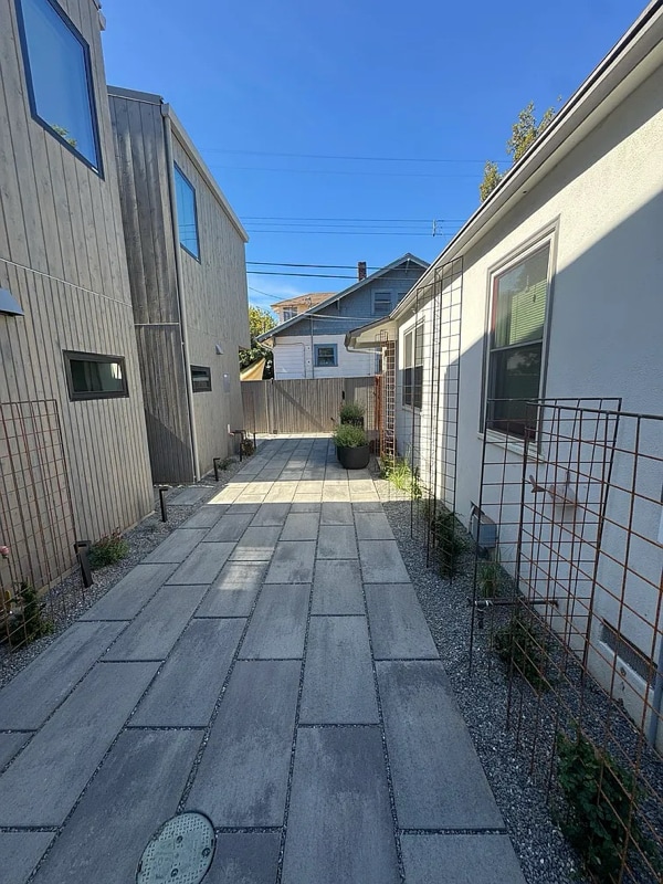Building Photo - 1405 Tomato Alley Rental